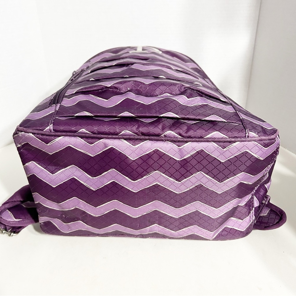 Thirty One Mod Plum Chevron Padded Strapped Backpack Embroider Initial P 💜🤍 - Picture 7 of 9